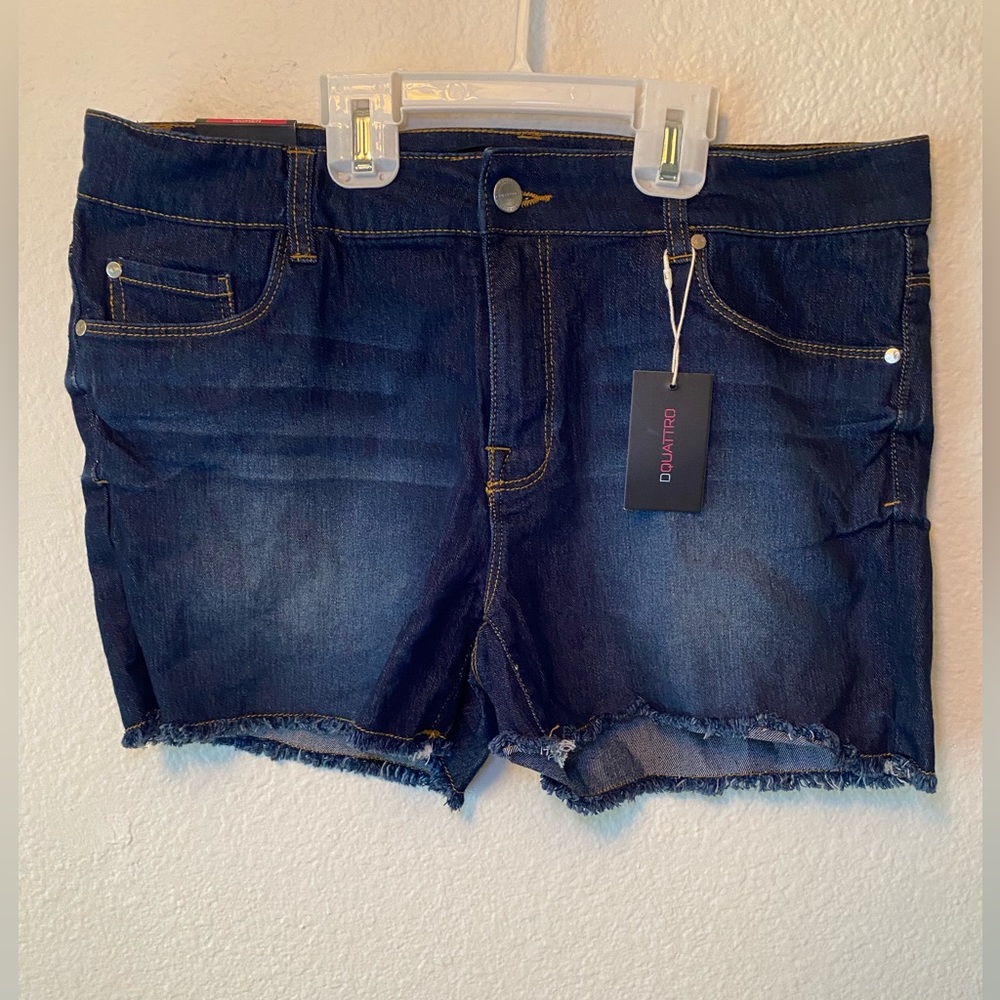 Low rise shorts